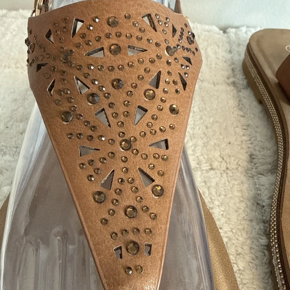 Forever Comfort Womens Bejeweled Sandals Size 9 Strappy Summer Vacation Casual